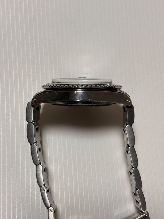 ロレックス サブマリーナー ref1680 赤サブ　マーク（高級時計）の商品画像 - 査定依頼日：2025年7月4日 - 最高査定価格：9,999,999円