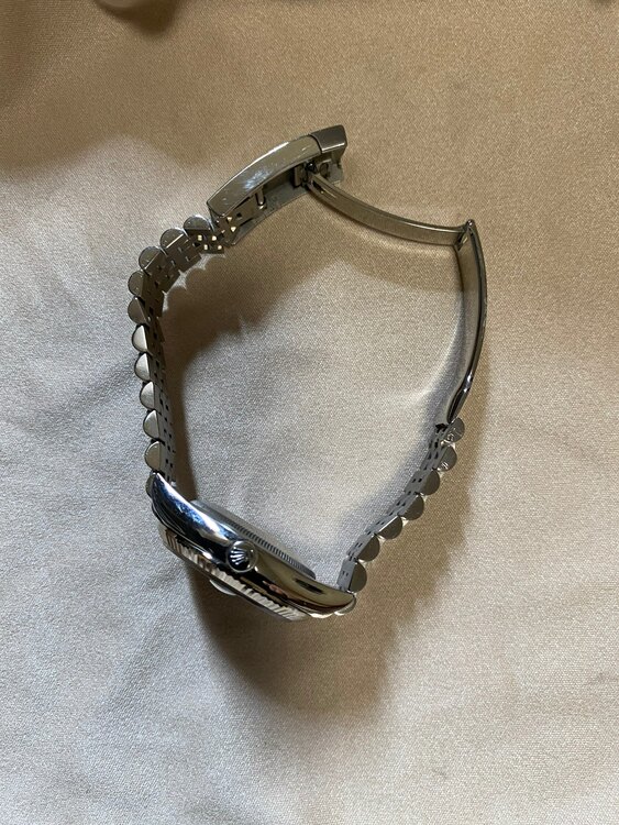 ロレックス デイトジャスト （高級時計）の商品画像 - 査定依頼日：2025年5月6日 - 最高査定価格：2,100,000円