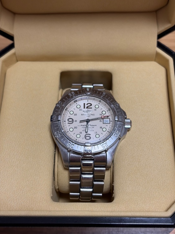ブライトリング　スーパーオーシャン（高級時計）の商品画像 - 査定依頼日：2026年1月7日 - 最高査定価格：200,000円