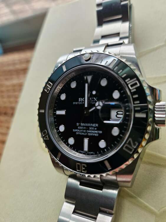 ロレックス サブマリーナー 116610LN（高級時計）の商品画像 - 査定依頼日：2024年12月16日 - 最高査定価格：1,450,000円