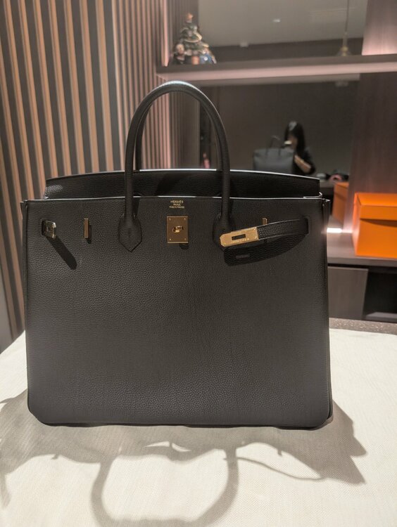 エルメス バーキン （ブランドバッグ）の商品画像 - 査定依頼日：2025年12月7日 - 最高査定価格：3,300,000円