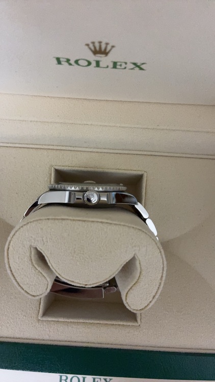 ロレックス サブマリーナー 126610lv（高級時計）の商品画像 - 査定依頼日：2025年8月27日 - 最高査定価格：2,200,000円