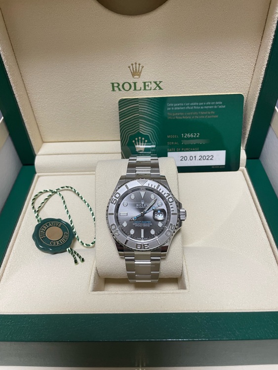 ヨットマスター40 スレート（高級時計）の商品画像 - 査定依頼日：2025年7月11日 - 最高査定価格：2,100,000円