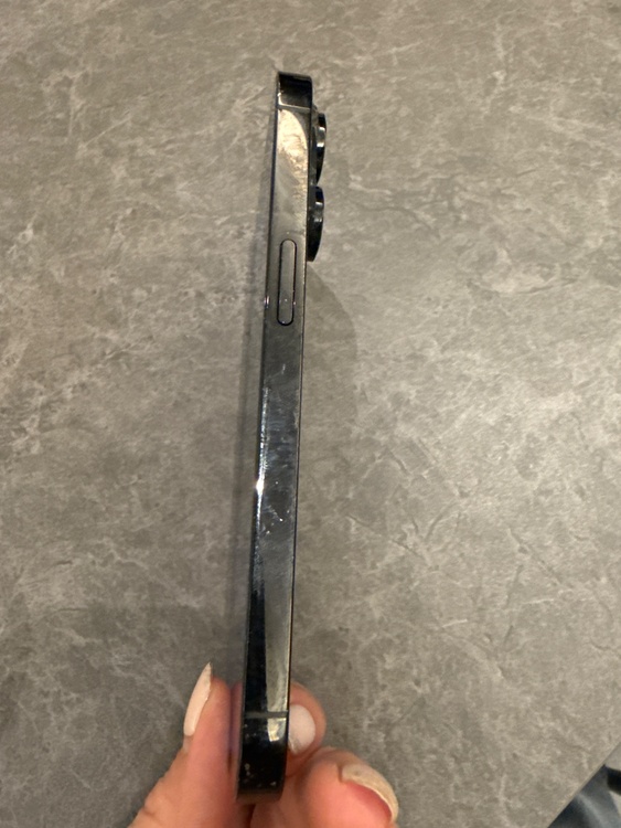 iPhone 14 Pro 256GB docomo（スマホ）の商品画像 - 査定依頼日：2026年3月27日 - 最高査定価格：42,000円