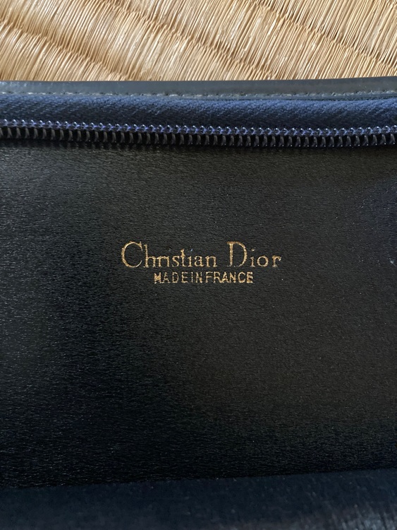 ディオール  （ブランドバッグ）の商品画像 - 査定依頼日：2025年6月6日 - 最高査定価格：30,000円