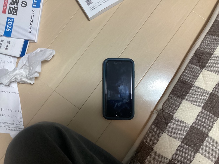 iPhone SE (第 3 世代) 64GB docomo（スマホ）の商品画像 - 査定依頼日：2026年4月3日 - 最高査定価格：15,000円