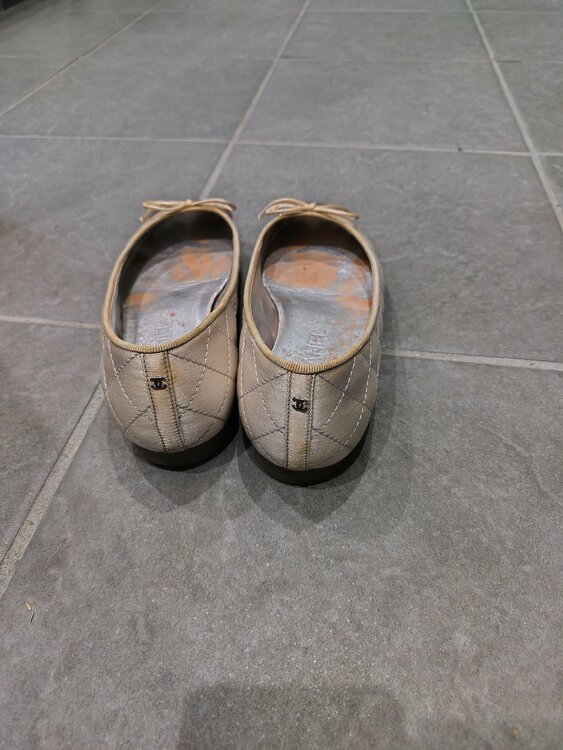バレリーナシューズ（古着・ファッション）の商品画像 - 査定依頼日：2026年3月25日 - 最高査定価格：3,000円