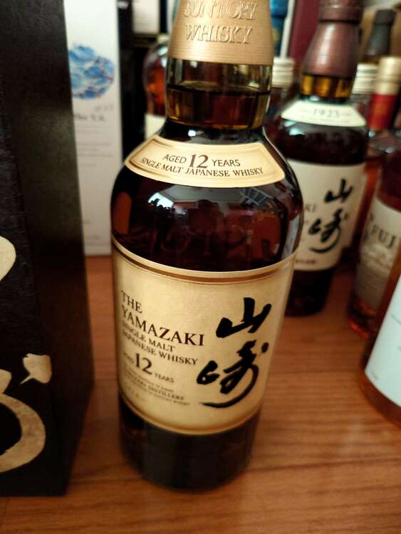 山崎１２年（お酒）の商品画像 - 査定依頼日：2025年5月19日 - 最高査定価格：20,000円