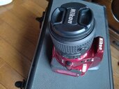 D5500レッドモデルレンズキット（カメラ）の商品画像 - 査定依頼日：2026年4月15日 - 最高査定価格：24,500円