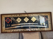 徳川 織田 豊臣 名刀額飾り　模造刀　鍔　刀（美術品・骨董品）の商品画像 - 査定依頼日：2025年12月15日 - 最高査定価格：100,000円