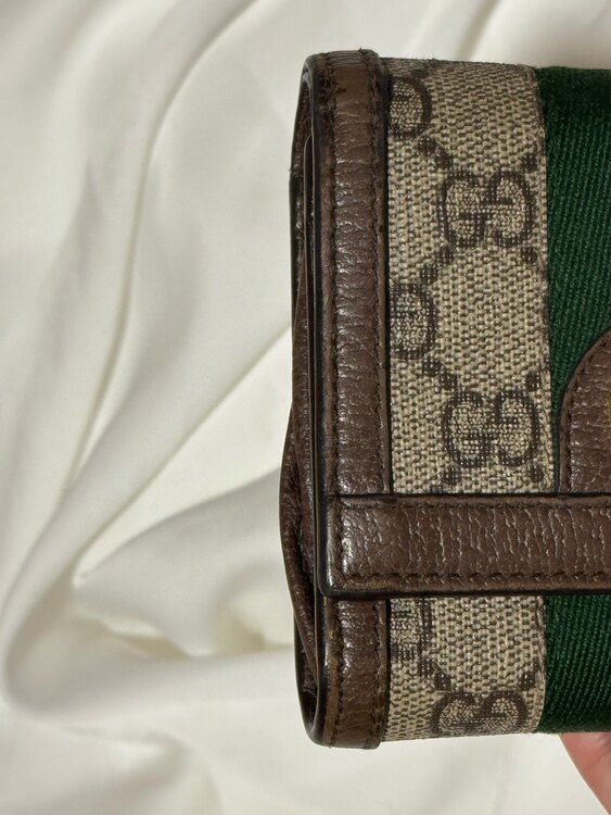 グッチ  （ブランドバッグ）の商品画像 - 査定依頼日：2025年5月24日 - 最高査定価格：10,000円