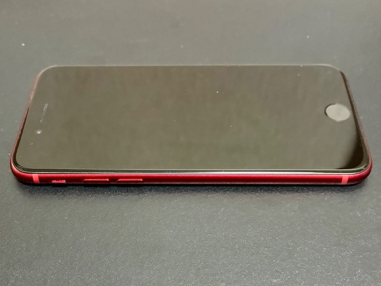 iPhone SE 第3世代 128GB プロダクトレッド（スマホ）の商品画像 - 査定依頼日：2026年7月23日 - 最高査定価格：22,500円