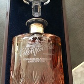 25年クリスタルデキャンタ　（お酒）の商品画像 - 査定依頼日：2020年5月23日 - 最高査定価格：98,000円