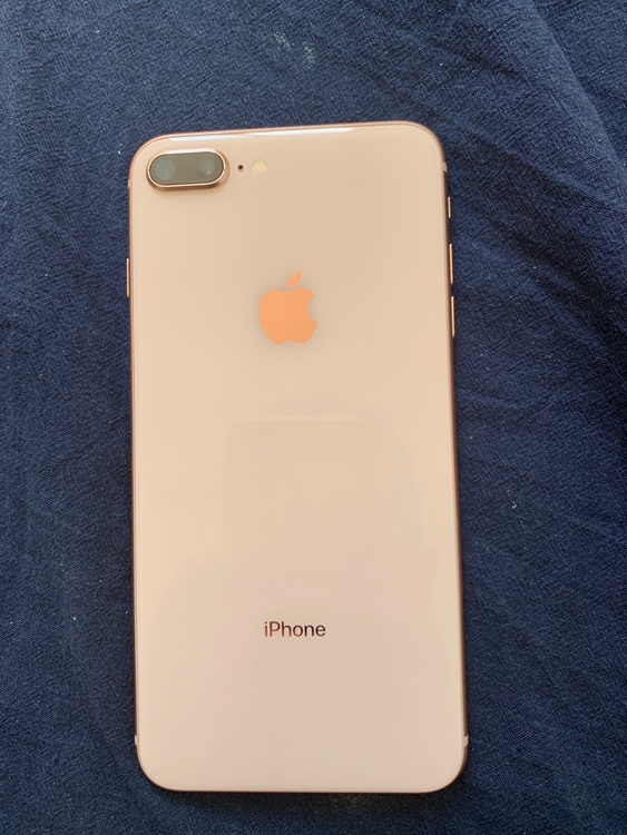 iPhone8 Plus 256GB SIMフリー（スマホ）の商品画像 - 査定依頼日：2026年5月10日 - 最高査定価格：9,000円