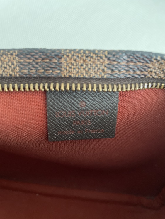 アクセサリーポーチ（ブランドバッグ）の商品画像 - 査定依頼日：2022年4月12日 - 最高査定価格：40,000円