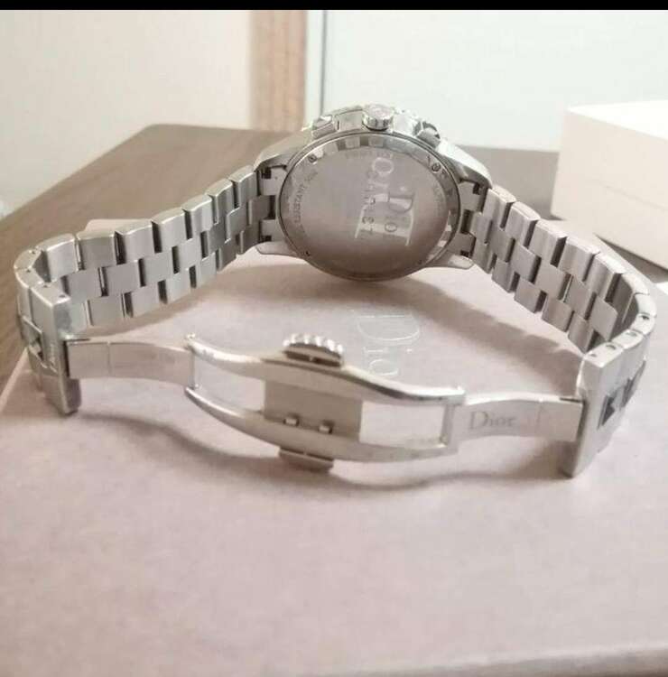 ChristianDior　クリスタル　ダイヤモンドベゼル　クロノグラフ　腕時計（高級時計）の商品画像 - 査定依頼日：2025年5月31日 - 最高査定価格：70,000円