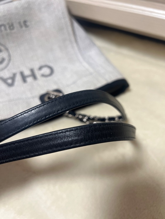 CHANEL ドーヴィル（ブランドバッグ）の商品画像 - 査定依頼日：2025年9月14日 - 最高査定価格：180,000円