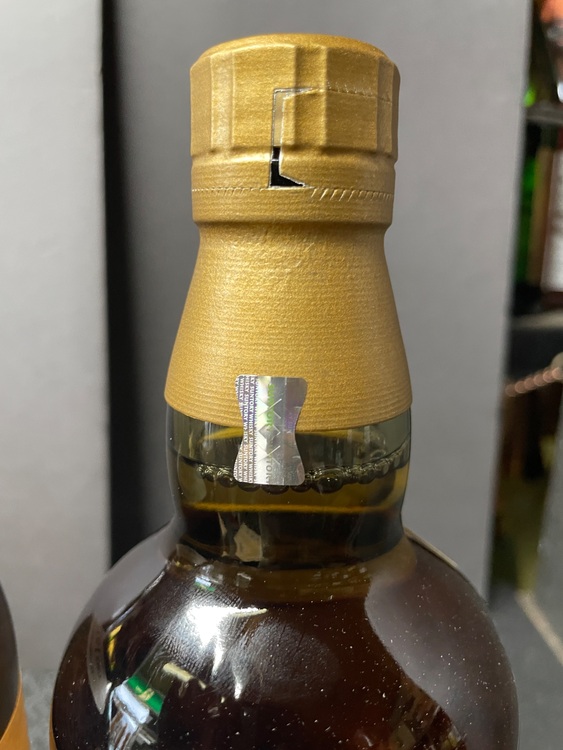 山崎12年　正規品　新品（お酒）の商品画像 - 査定依頼日：2025年6月16日 - 最高査定価格：175,800円