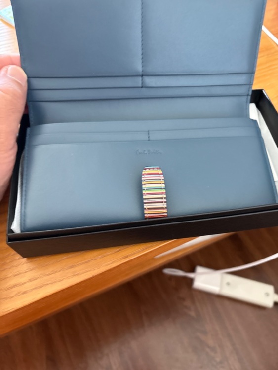 ポールスミス長財布（ブランド財布・小物）の商品画像 - 査定依頼日：2025年10月7日 - 最高査定価格：8,000円