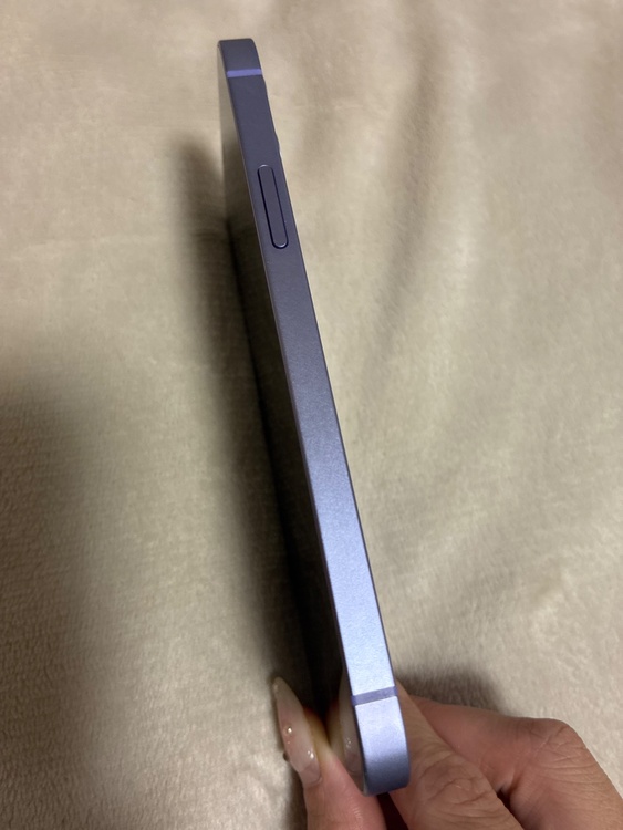 iPhone 12 256GB au（スマホ）の商品画像 - 査定依頼日：2026年4月1日 - 最高査定価格：26,000円