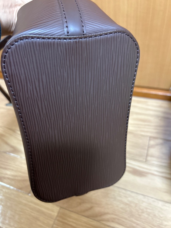 ルイヴィトン エピ （ブランドバッグ）の商品画像 - 査定依頼日：2026年4月17日 - 最高査定価格：65,000円