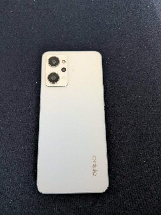 OPPO OPPO Reno7 A 【SIMフリー】OPPO Reno7 A（スマホ）の商品画像 - 査定依頼日：2026年8月5日 - 最高査定価格：4,000円