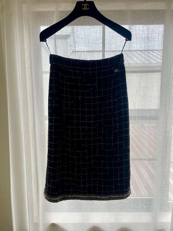 ジャケットセットアップ（古着・ファッション）の商品画像 - 査定依頼日：2025年11月12日 - 最高査定価格：150,000円