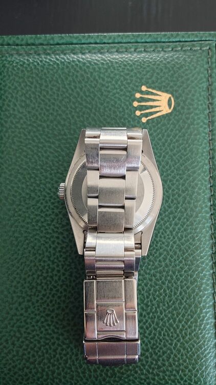 ロレックス エクスプローラー 114270（高級時計）の商品画像 - 査定依頼日：2025年11月22日 - 最高査定価格：1,000,000円