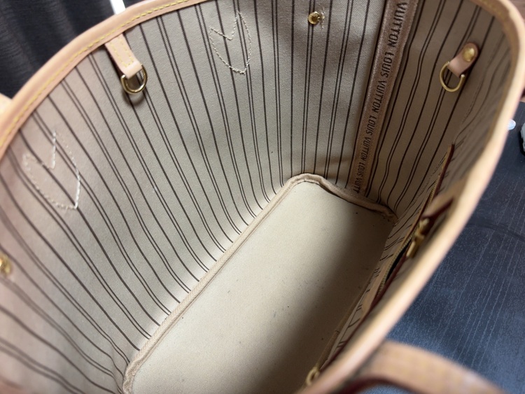 ルイ・ヴィトン ネヴァーフル PM モノグラム（ブランドバッグ）の商品画像 - 査定依頼日：2025年9月13日 - 最高査定価格：230,000円