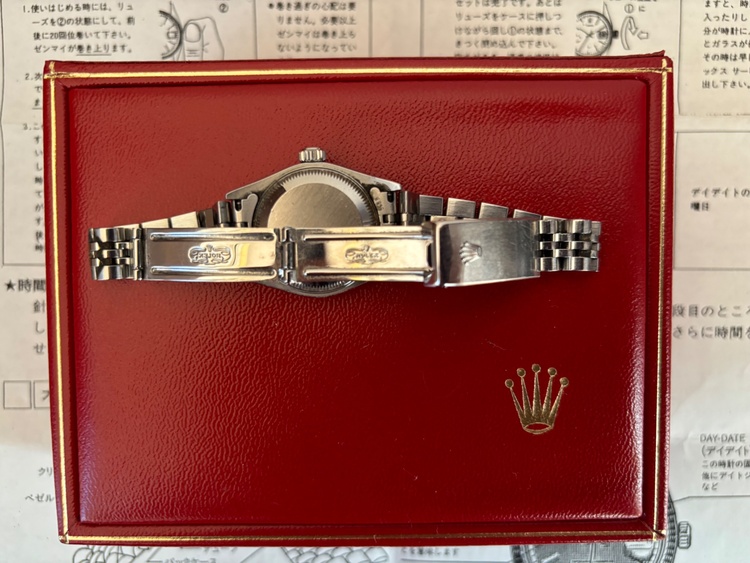 ロレックス パーペチュアルデイト 69174（高級時計）の商品画像 - 査定依頼日：2026年1月30日 - 最高査定価格：850,000円