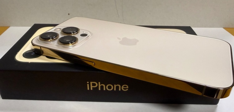 iPhone 13 Pro 128GB SIMフリー（スマホ）の商品画像 - 査定依頼日：2026年1月10日 - 最高査定価格：46,000円