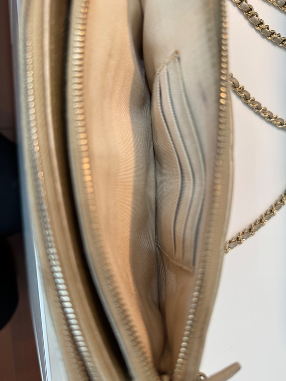 チェーンウォレット（ブランドバッグ）の商品画像 - 査定依頼日：2025年8月19日 - 最高査定価格：180,000円