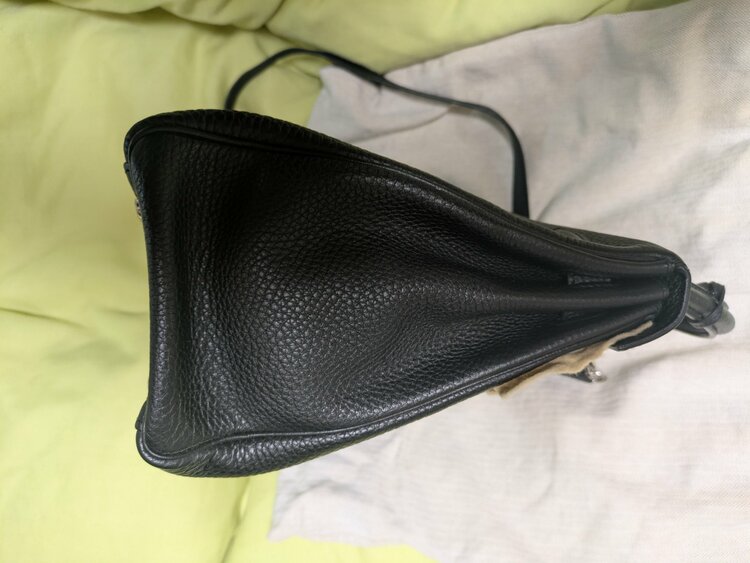 ケリー　トゴ　黒　32 2012年購入（ブランドバッグ）の商品画像 - 査定依頼日：2026年4月12日 - 最高査定価格：2,500,000円