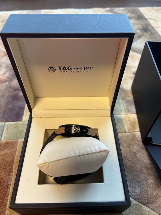 タグホイヤー カレラ （高級時計）の商品画像 - 査定依頼日：2025年4月13日 - 最高査定価格：540,000円