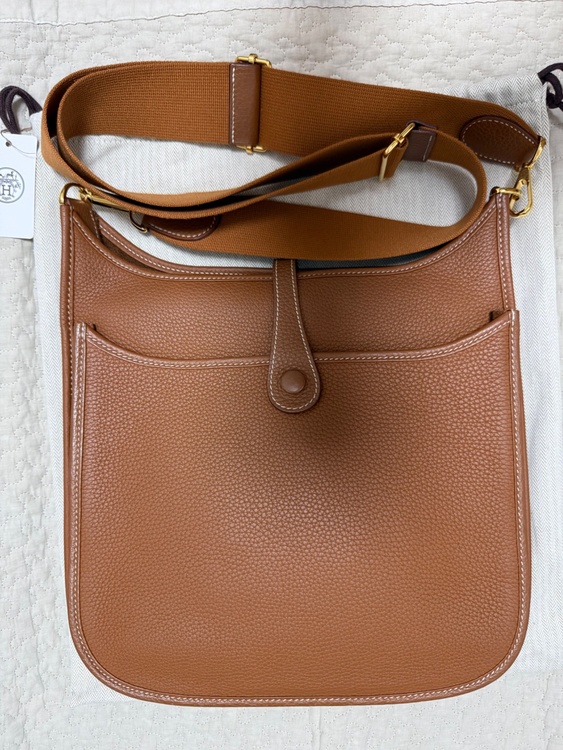 エルメス エブリン （ブランドバッグ）の商品画像 - 査定依頼日：2026年4月1日 - 最高査定価格：420,000円