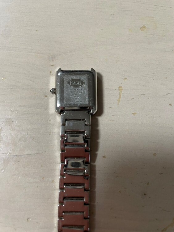 ピアジェ その他 585816（高級時計）の商品画像 - 査定依頼日：2025年5月22日 - 最高査定価格：700,000円