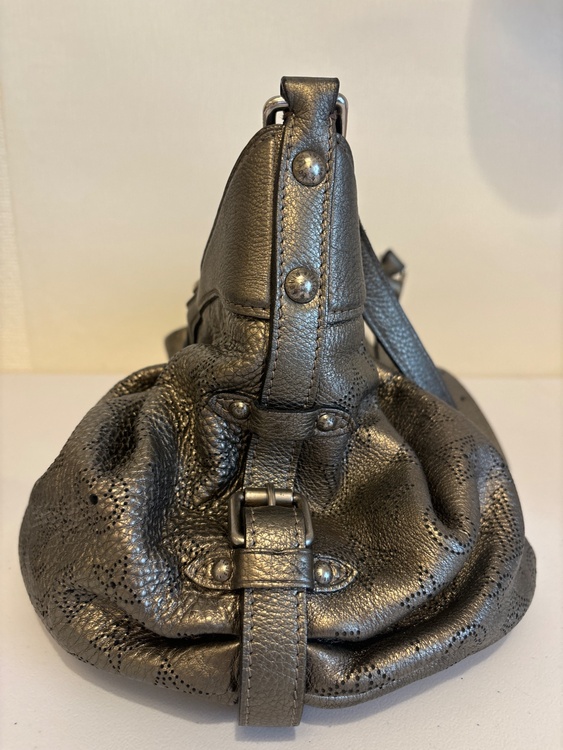 マヒナ　ショルダーバック（ブランドバッグ）の商品画像 - 査定依頼日：2026年3月16日 - 最高査定価格：110,000円