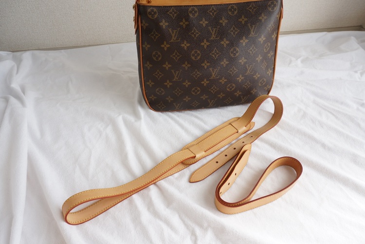 	ハドソンGM（ブランドバッグ）の商品画像 - 査定依頼日：2022年7月18日 - 最高査定価格：85,000円