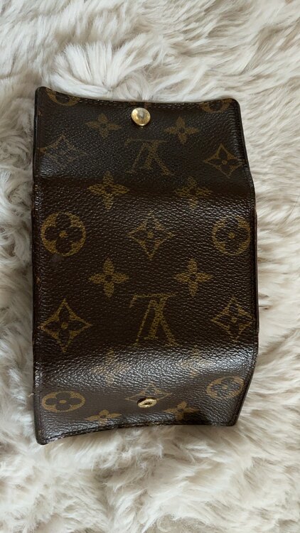 キーケース（ブランド財布・小物）の商品画像 - 査定依頼日：2025年3月21日 - 最高査定価格：2,000円