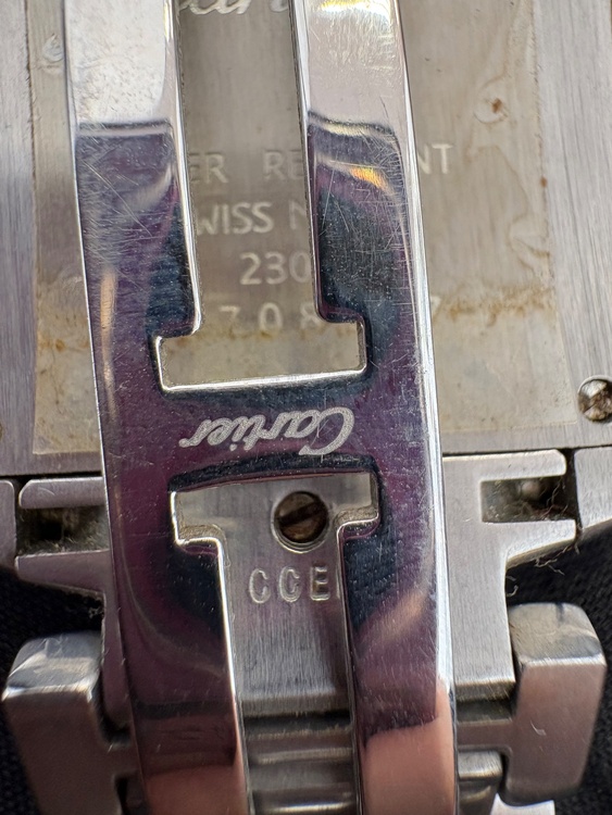 カルティエ タンク （高級時計）の商品画像 - 査定依頼日：2026年2月14日 - 最高査定価格：420,000円