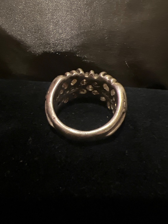 K&Tリング（古着・ファッション）の商品画像 - 査定依頼日：2025年9月6日 - 最高査定価格：3,000円