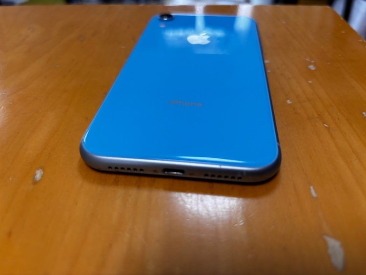 iPhoneXR 128GB SIMフリー（スマホ）の商品画像 - 査定依頼日：2025年6月12日 - 最高査定価格：18,000円