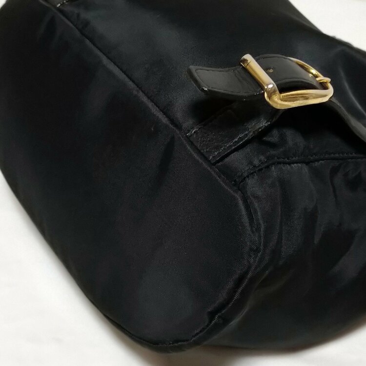 プラダ  （ブランドバッグ）の商品画像 - 査定依頼日：2026年5月17日 - 最高査定価格：50,000円