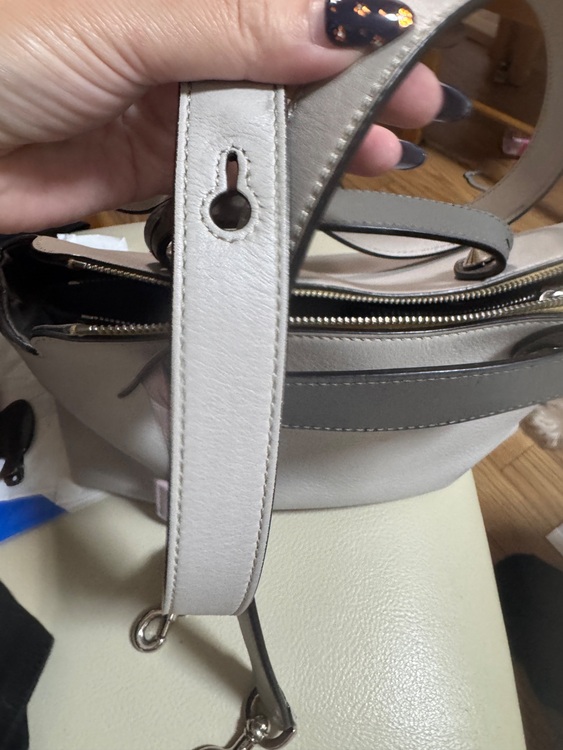 カバン（ブランドバッグ）の商品画像 - 査定依頼日：2025年10月19日 - 最高査定価格：65,000円