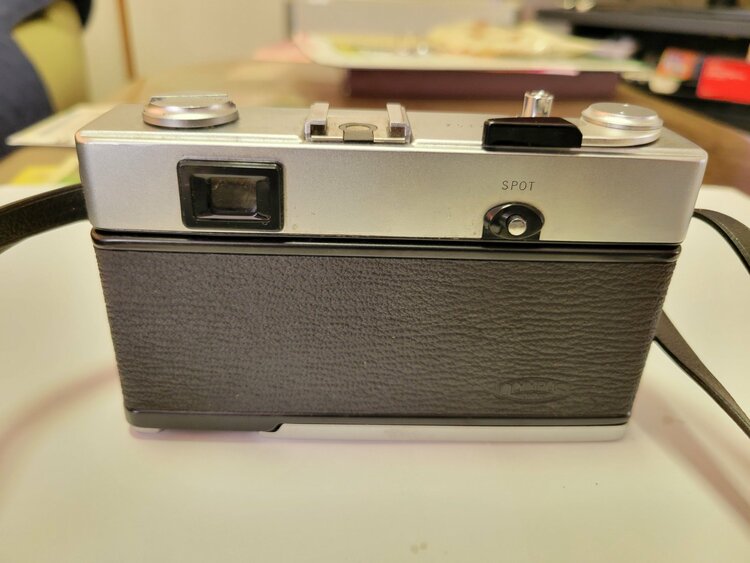 35 SP（カメラ）の商品画像 - 査定依頼日：2026年1月12日 - 最高査定価格：350円