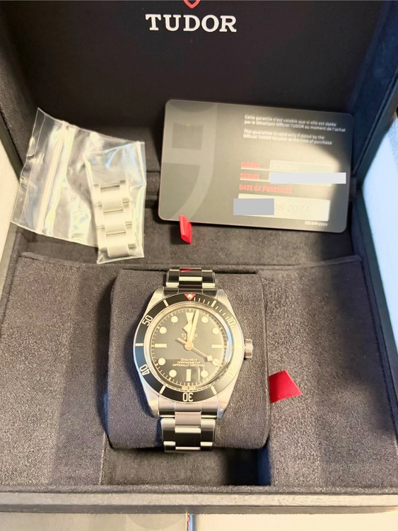 Fifty-eight （高級時計）の商品画像 - 査定依頼日：2026年4月15日 - 最高査定価格：450,000円