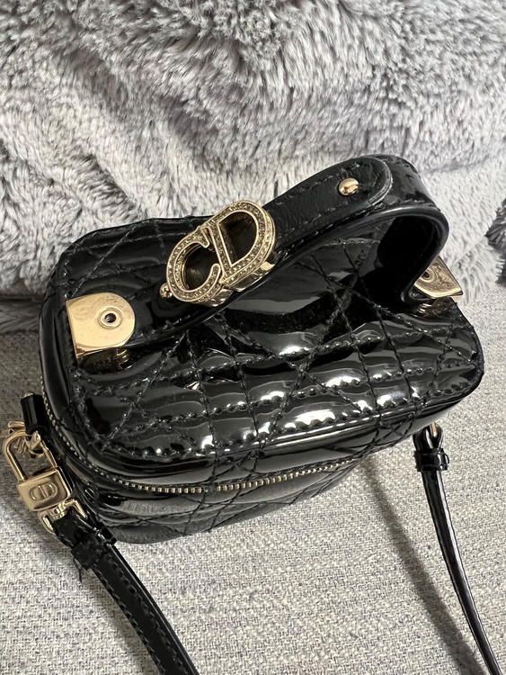 ディオール  （ブランドバッグ）の商品画像 - 査定依頼日：2026年1月18日 - 最高査定価格：95,000円