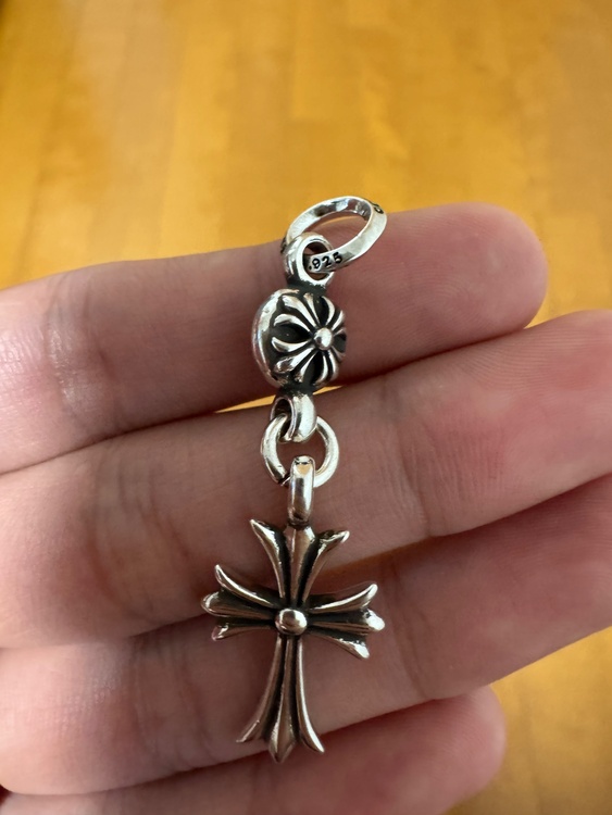 CHROME HEARTS 1ボールタイニーCHクロス（古着・ファッション）の商品画像 - 査定依頼日：2026年10月9日 - 最高査定価格：150,000円