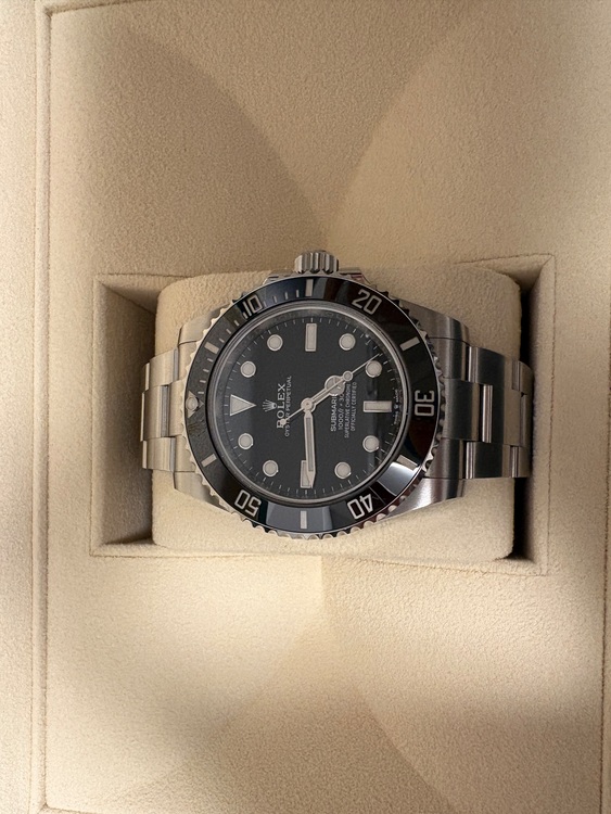 ロレックス サブマリーナ（高級時計）の商品画像 - 査定依頼日：2025年11月6日 - 最高査定価格：1,800,000円