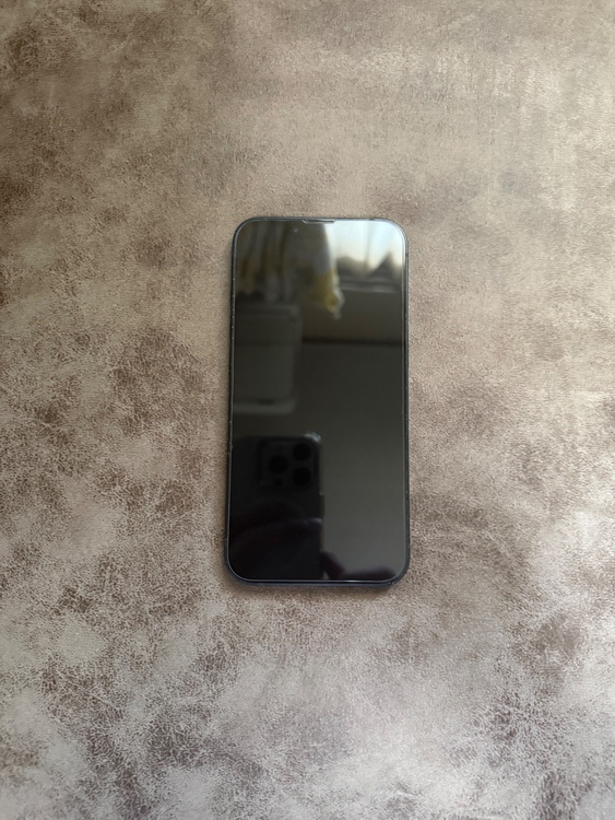 iPhone 13 128GB docomo（スマホ）の商品画像 - 査定依頼日：2026年3月16日 - 最高査定価格：36,000円